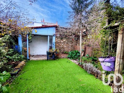 /international/fr/tours-centre-val-de-loire-310098290305/