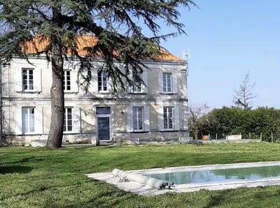 /international/fr/cercoux-charente-310103494063/