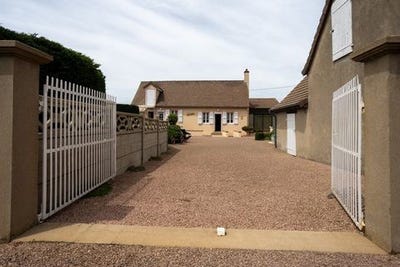 /international/fr/la-motte-st-jean-burgundy-310100830786/?lang=zh-tw