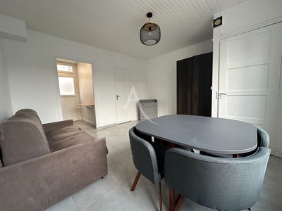 /international/fr/chartres-centre-val-de-loire-310105419205/