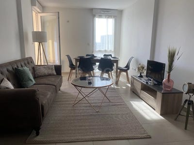 /international/fr/castelnau-le-lez-languedoc-roussillon-310098878536/