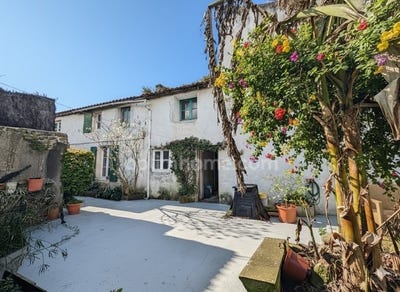 /international/fr/ars-en-re-charente-310105897993/?lang=pt