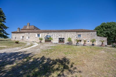 /international/fr/bergerac-aquitaine-310108597104/