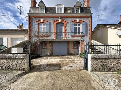 /international/fr/montpon-menesterol-aquitaine-310107899744/