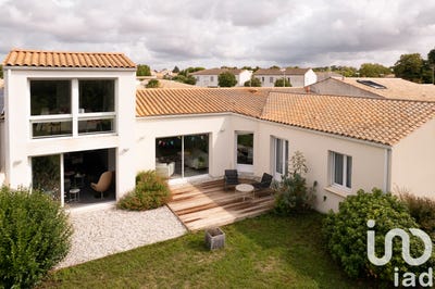 /international/fr/perigny-la-basse-normandie-310102108095/