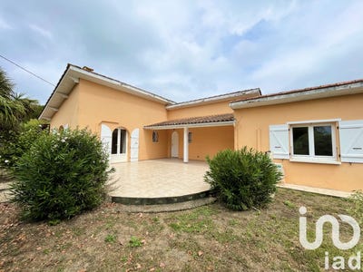 /international/fr/vensac-aquitaine-310101468736/?lang=en