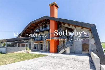/international/fr/caraman-midi-pyrenees-310108942374/