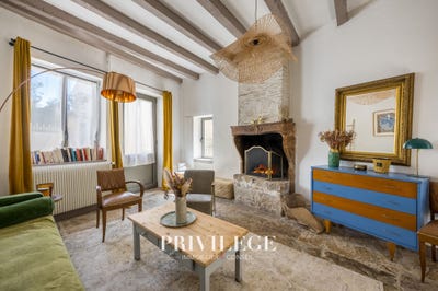 /international/fr/saint-cyr-au-mont-d-or-rhone-310106408483/