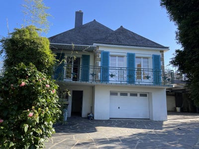 /international/fr/plouguenast-brittany-310101176285/?lang=fr