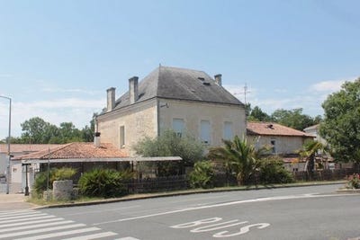 /international/fr/saint-genis-de-saintonge-charente-310106488905/?lang=de