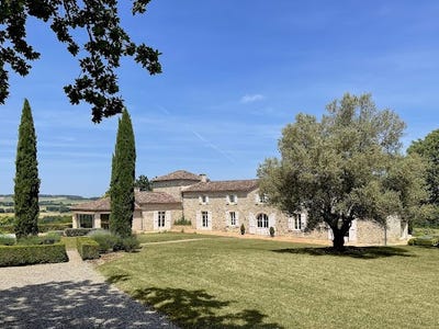 /international/fr/lectoure-midi-pyrenees-310108557422/