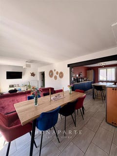 /international/fr/la-fleche-pays-de-la-loire-310108316733/