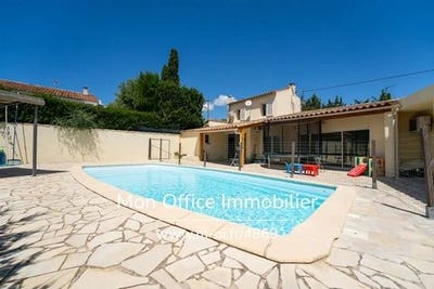 /international/fr/77-impasse-jean-olivier-la-ciotat-provence-alpes-cote-d-azur-310101382485/?lang=en