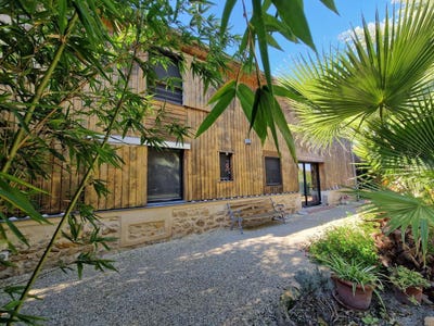 /international/fr/le-bugue-aquitaine-310106627611/