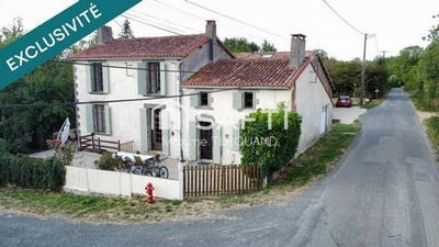 /international/fr/moncoutant-sur-sevre-charente-310119954666/