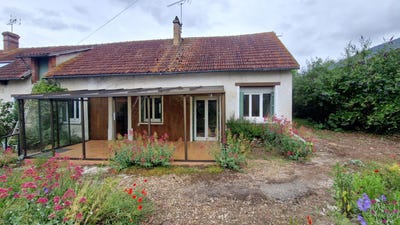 /international/fr/maintenon-centre-val-de-loire-310108926629/