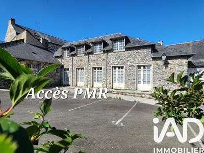 /international/fr/chateaugiron-brittany-310106737975/