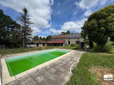 /international/fr/salles-de-barbezieux-charente-310108596700/?lang=it