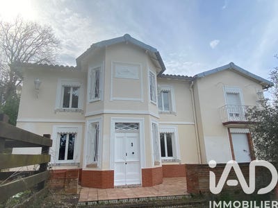 /international/fr/lisle-sur-tarn-midi-pyrenees-310103609212/