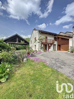 /international/fr/clarafond-arcine-rhone-310100181259/