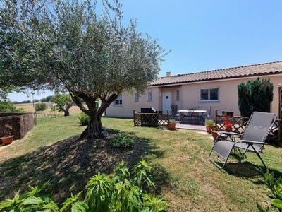 /international/fr/leguillac-de-l-auche-aquitaine-310108941924/