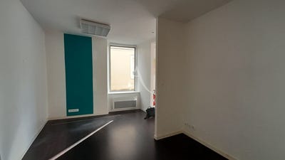 /international/fr/thouarce-thouarce-pays-de-la-loire-310104466041/