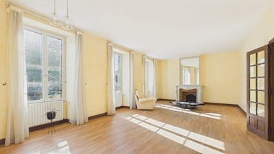 /international/fr/saint-cere-midi-pyrenees-310104896379/