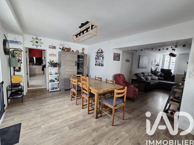 /international/fr/mauges-sur-loire-pays-de-la-loire-310109237076/