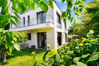 /international/fr/chatou-ile-de-france-310108595081/