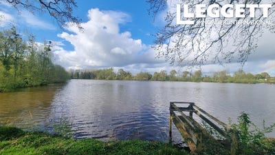 /international/fr/juvigne-pays-de-la-loire-120093361272/