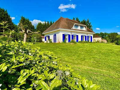 /international/fr/gueugnon-burgundy-310108264731/
