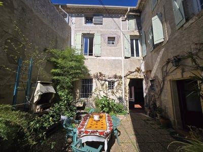 /international/fr/caux-languedoc-roussillon-310107451134/