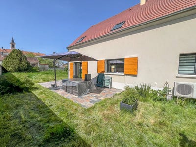 /international/fr/le-mesnil-saint-denis-ile-de-france-310101035395/
