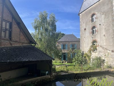 /international/fr/vailly-sur-sauldre-centre-val-de-loire-310101472653/