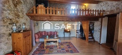 /international/fr/aigues-vives-languedoc-roussillon-310107839205/