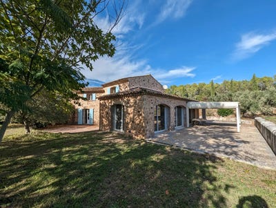 /international/fr/les-arcs-hh-15157551-les-arcs-provence-alpes-cote-d-azur-310100955050/