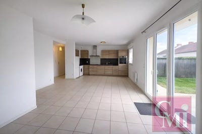 /international/fr/breuillet-charente-310105236174/
