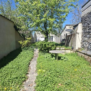 /international/fr/saint-pierre-de-trivisy-midi-pyrenees-310107530327/