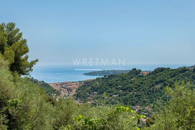 /international/fr/castellar-provence-alpes-cote-d-azur-310109100703/