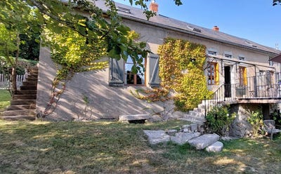 /international/fr/montsauche-les-settons-burgundy-310107238844/