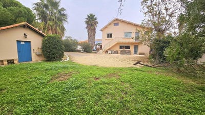 /international/fr/frontignan-languedoc-roussillon-310108603011/