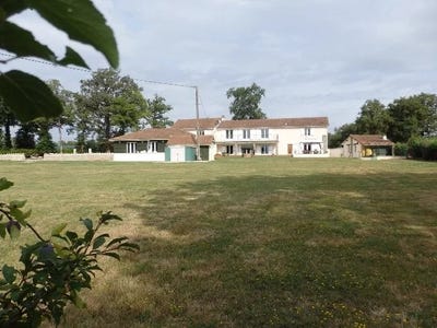 /international/fr/le-dorat-limousin-120090221261/