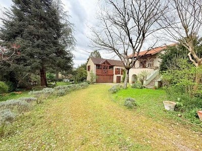 /international/fr/pradines-midi-pyrenees-310107374704/