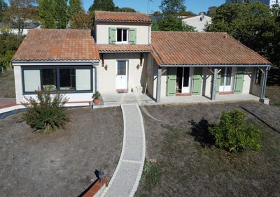 /international/fr/archiac-charente-310119971524/