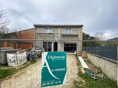 /international/fr/villeneuve-la-comptal-languedoc-roussillon-310106048529/