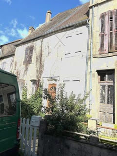 /international/fr/saint-saulge-burgundy-310097273684/?lang=en