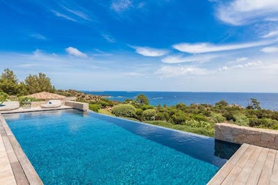/international/fr/porto-vecchio-corsica-310105910440/