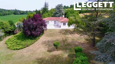 /international/fr/chalais-centre-val-de-loire-310100598486/