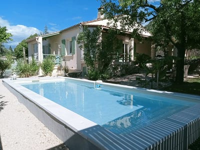 /international/fr/saint-hippolyte-du-fort-languedoc-roussillon-310108314505/