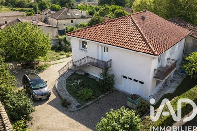 /international/fr/linars-charente-310105015840/